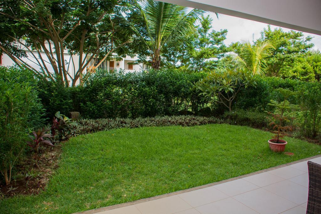 Apartment Azuri Roches Noires Εξωτερικό φωτογραφία