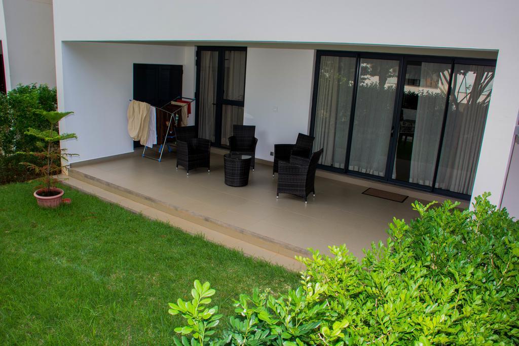 Apartment Azuri Roches Noires Εξωτερικό φωτογραφία